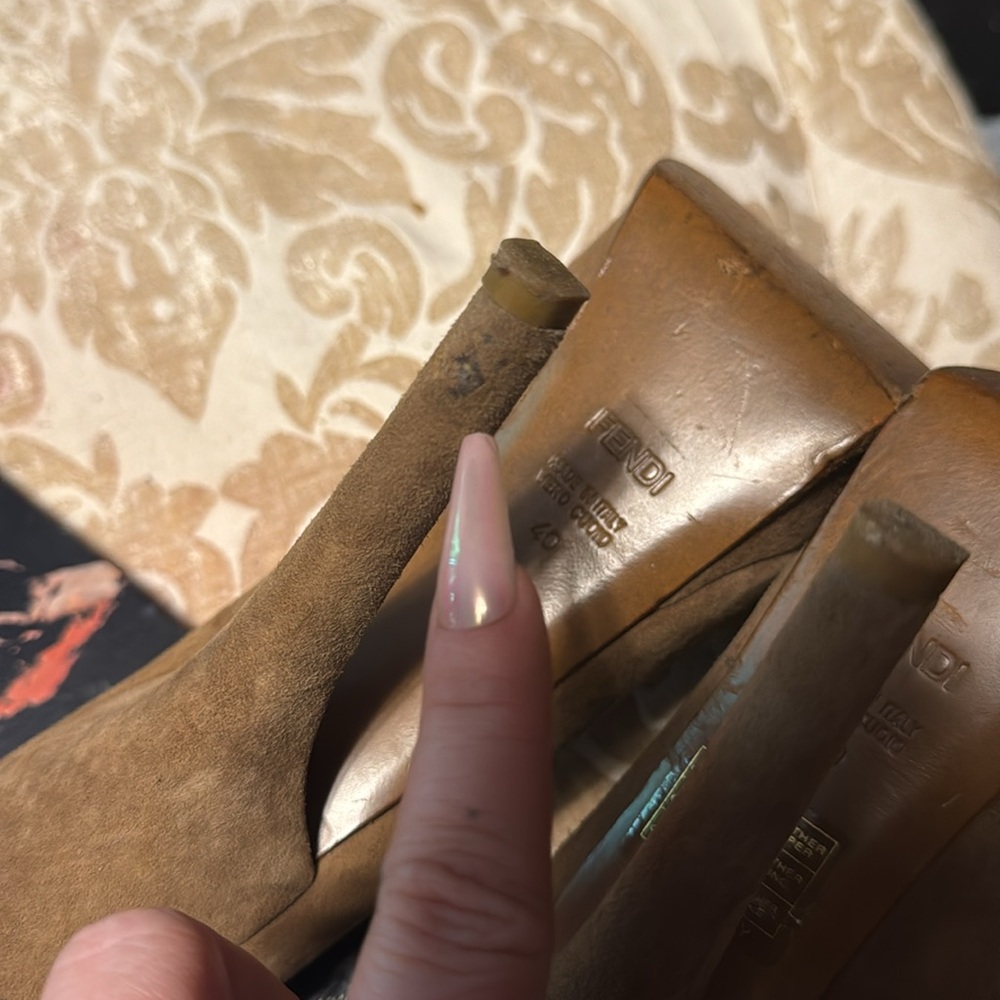 Fendi Suede Platform Logo Toe Rounded Pump Heels - image 7